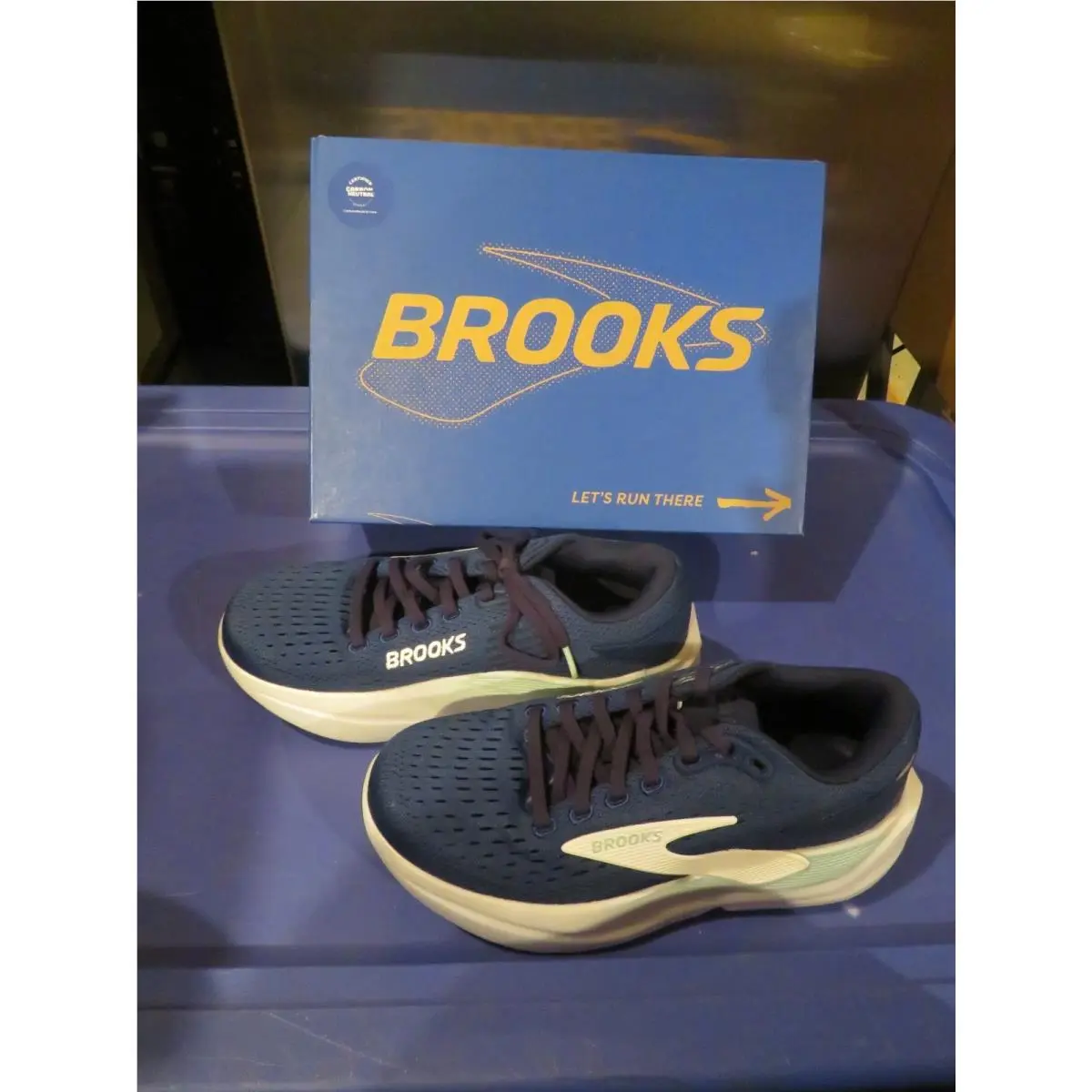 Womens Navy Blue Peacock Clearwater Brooks Ghost Max 3 Tennis Shoes 6