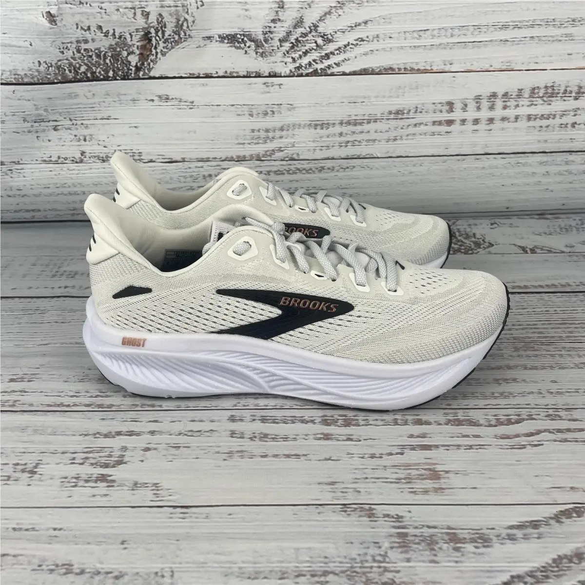 Brooks shoes - Brooks Ghost - Ghost - White (UPC: 195394872460) 2