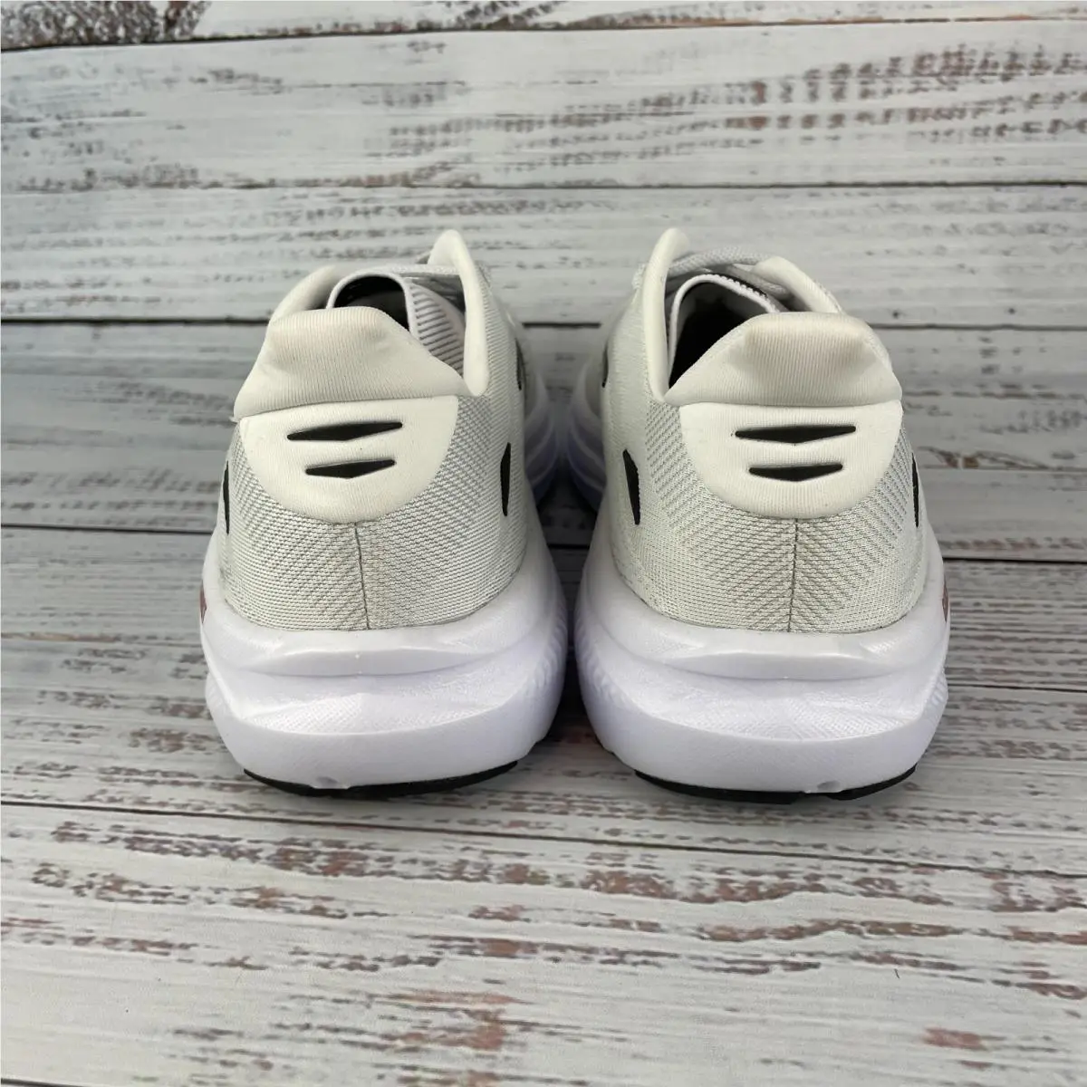 Brooks shoes - Brooks Ghost - Ghost - White (UPC: 195394872705) 3