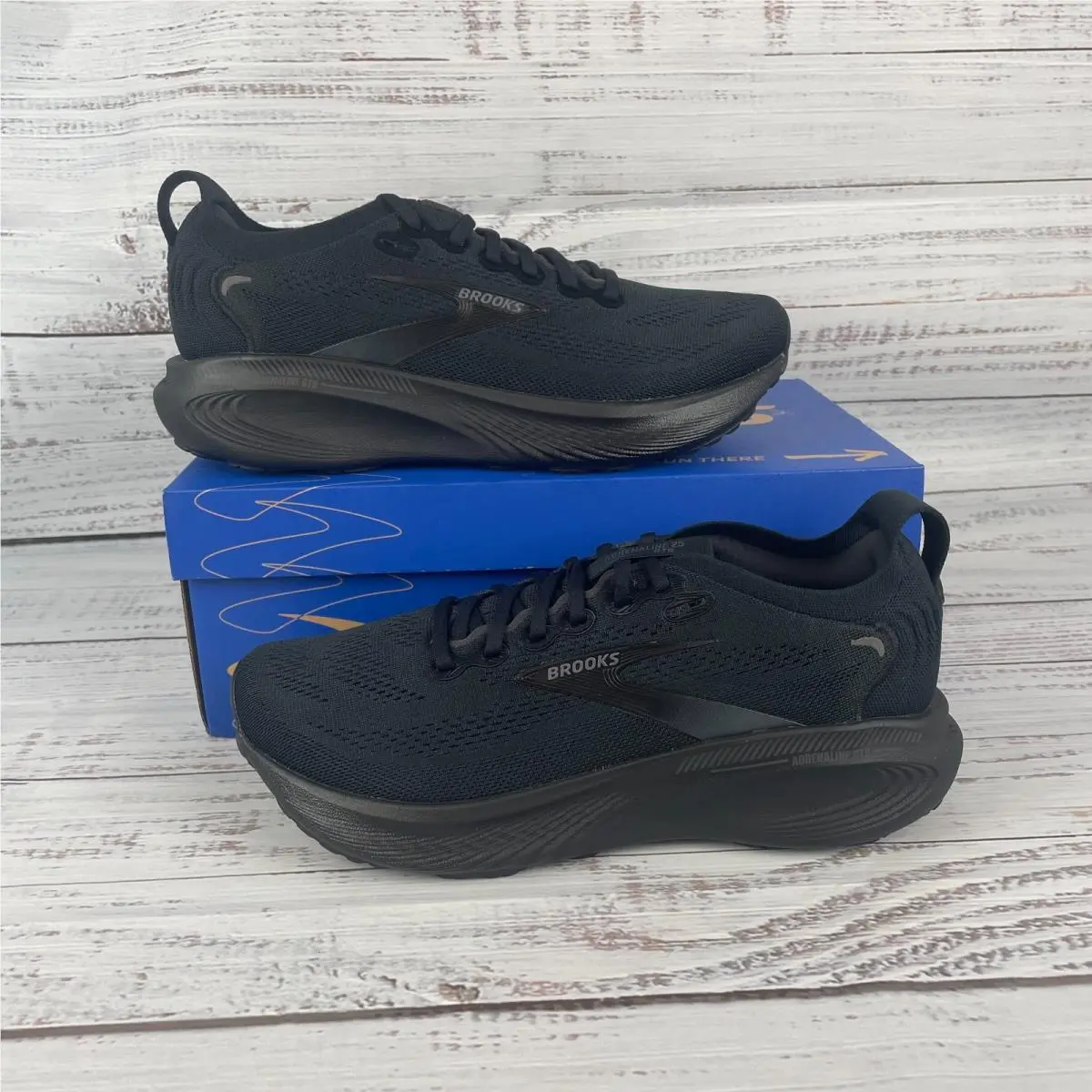Brooks Adrenaline Gts 25 Womens Sz 9.5B Running Shoes All Black