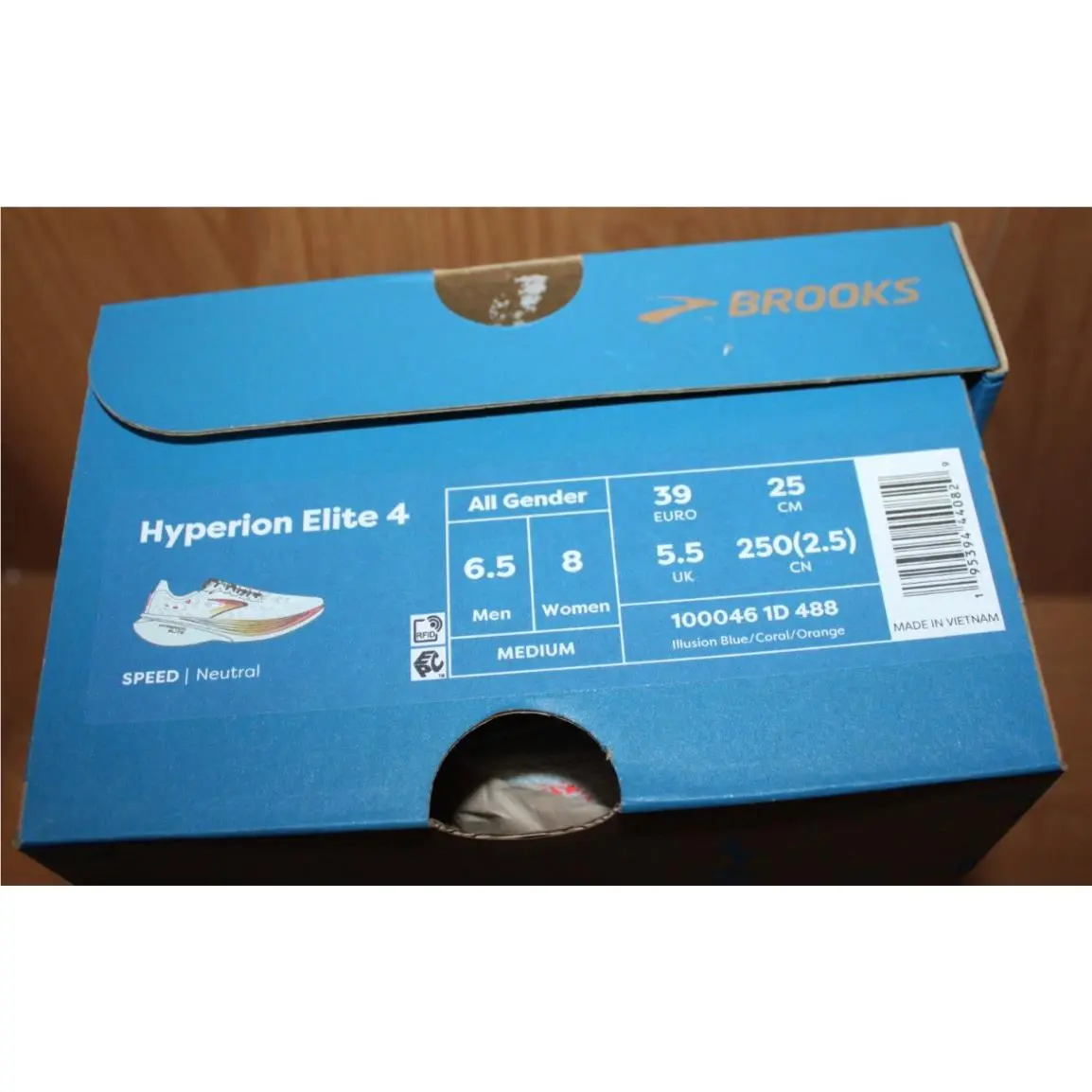 Brooks shoes - White 3
