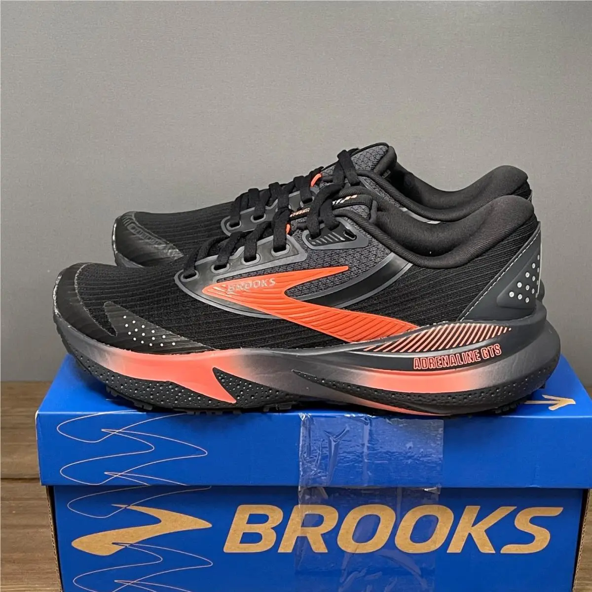 Brooks shoes - Brooks Adrenaline GTS 24 - Adrenaline GTS - Black 4