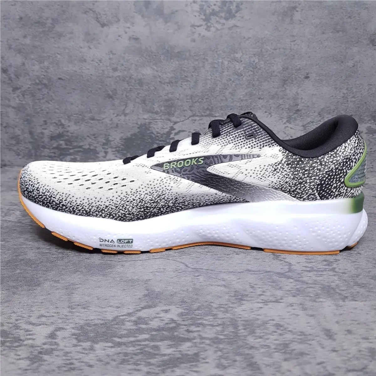 Brooks shoes - Brooks Ghost 16 - Ghost - 110418 1D 192 - Multicolor 0