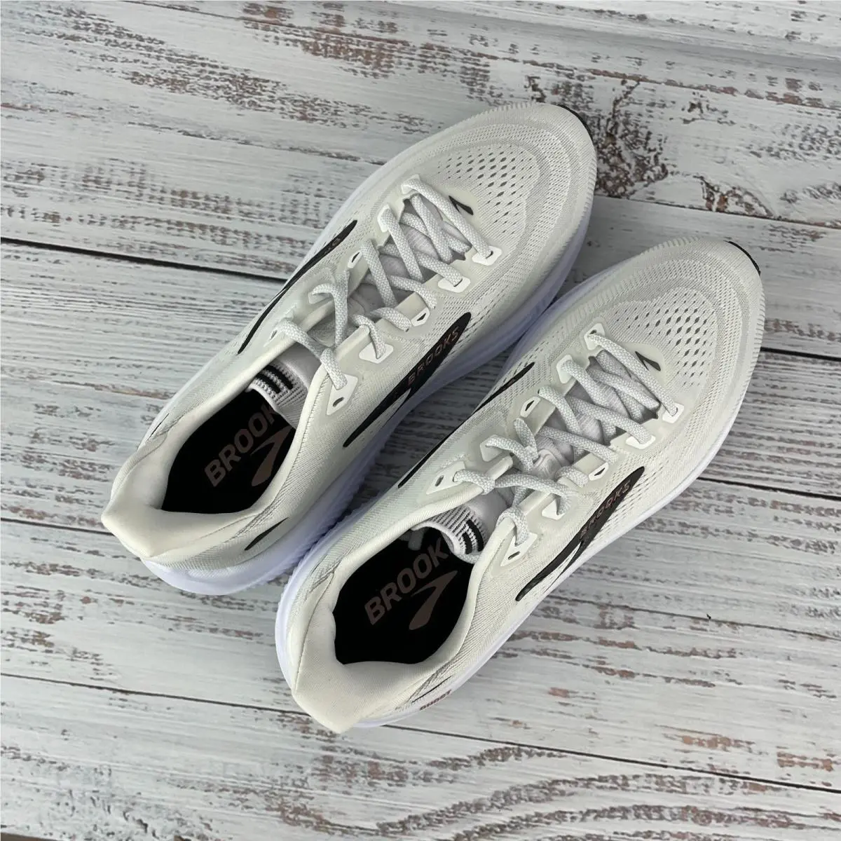 Brooks shoes - Brooks Ghost - Ghost - White (UPC: 195394872743) 5
