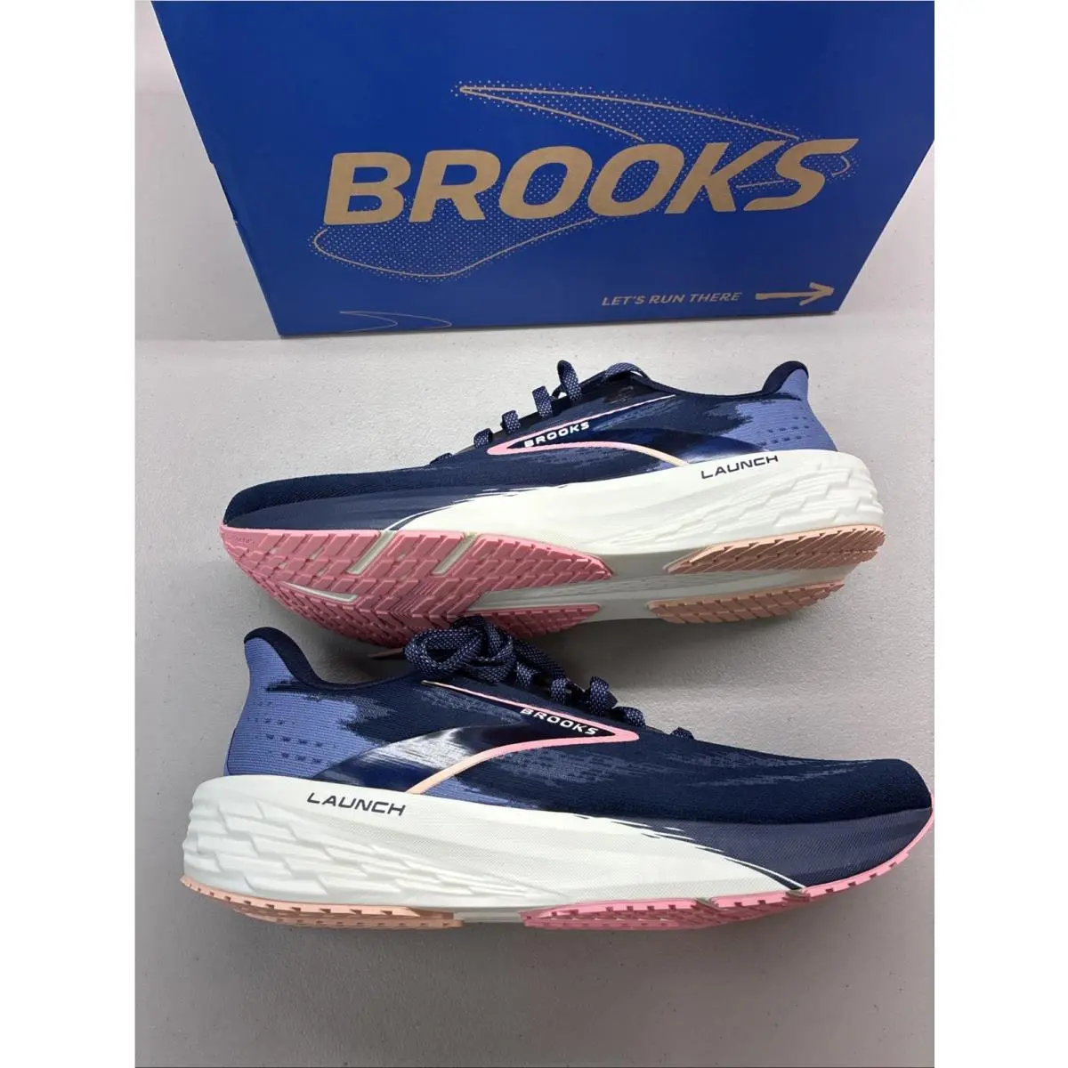Brooks Launch 11 Peacoat Blue Peach Women`s Sneakers 120439-1B-483 Women’s 9.5