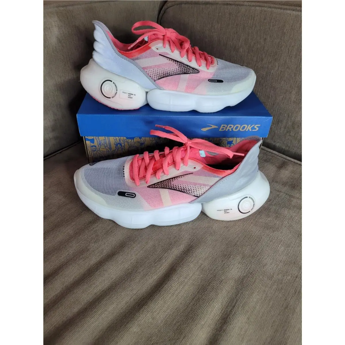 Brooks Womens 10 Aurora Grey Coral Pink 1203541B068 Running Shoes Sneakers