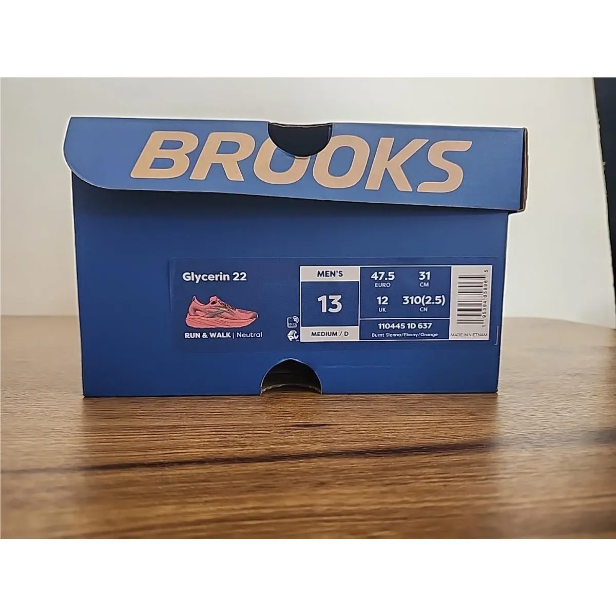 Brooks shoes - Orange 7