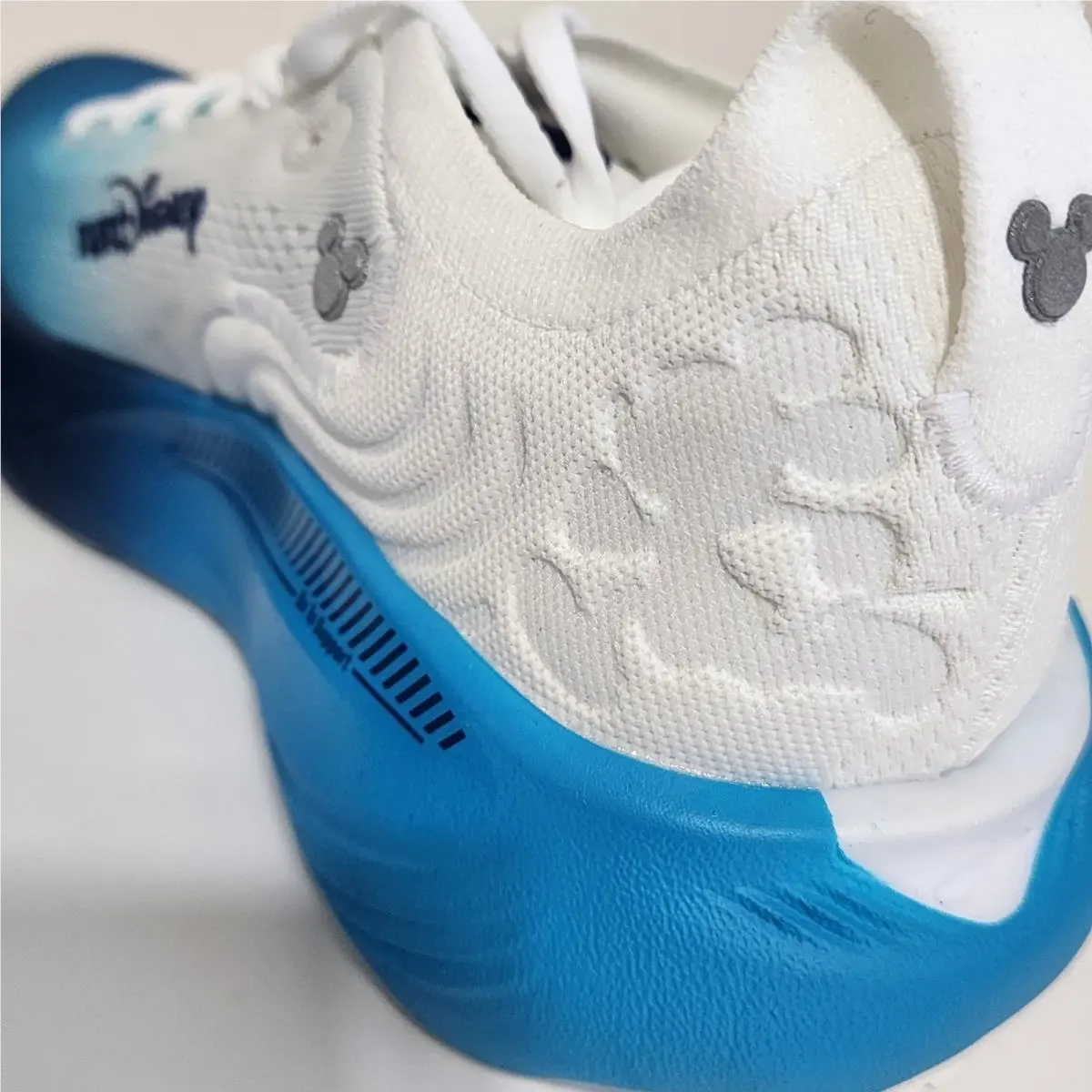 Brooks shoes - Brooks Adrenaline - Adrenaline - Blue 2