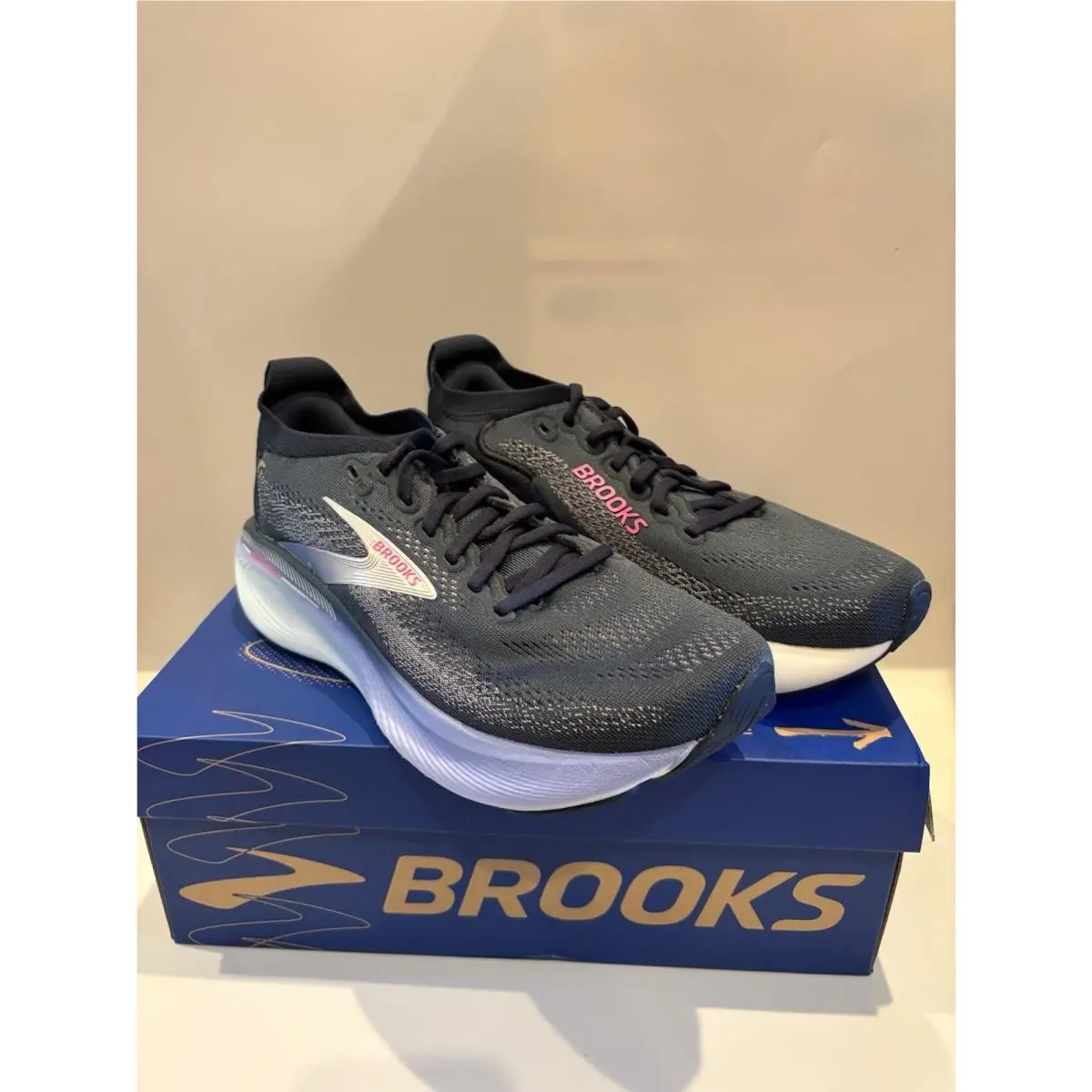 Brooks shoes - Brooks Adrenaline GTS 25 - Adrenaline GTS - Spellbound / Blazing Bell / Pink 0