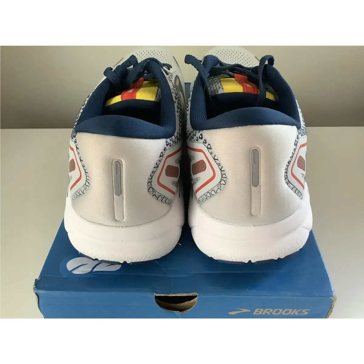 Brooks shoes - Brooks Ghost 14 - Ghost - Multicolor 0
