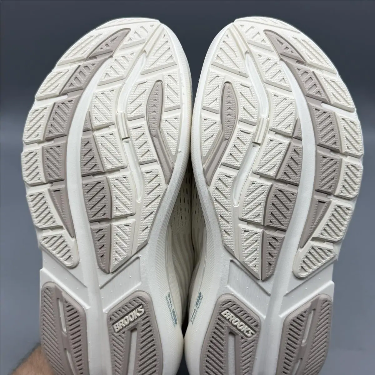 Brooks shoes - Brooks Ghost Max - Ghost Max - 1204571B181 - Multicolor (UPC: 0195394698565) 7