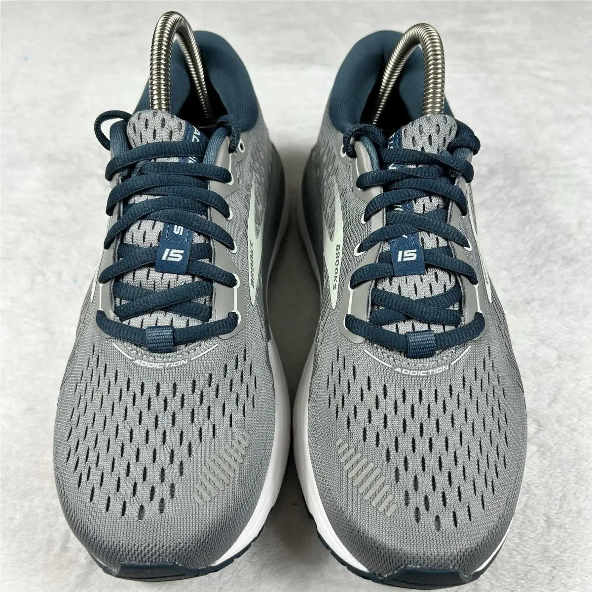 Brooks shoes - Brooks Addiction GTS 15 - Addiction GTS - 120352 - Gray (UPC: 190340943218) 4