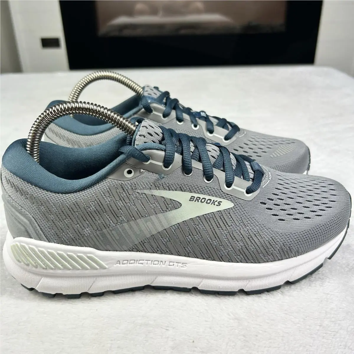 Brooks shoes - Brooks Addiction GTS 15 - Addiction GTS - 120352 - Gray (UPC: 190340943218) 9