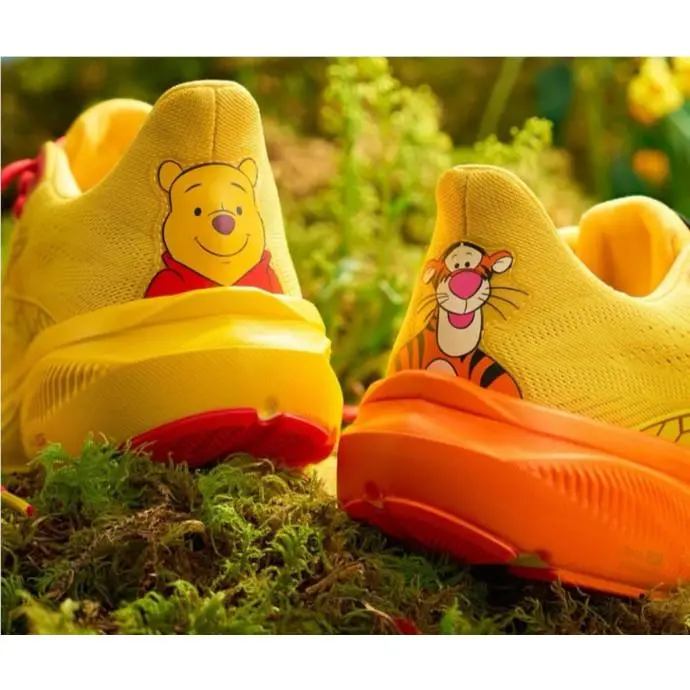 Brooks shoes - Brooks Winnie the Pooh - Winnie the Pooh - Yellow 4