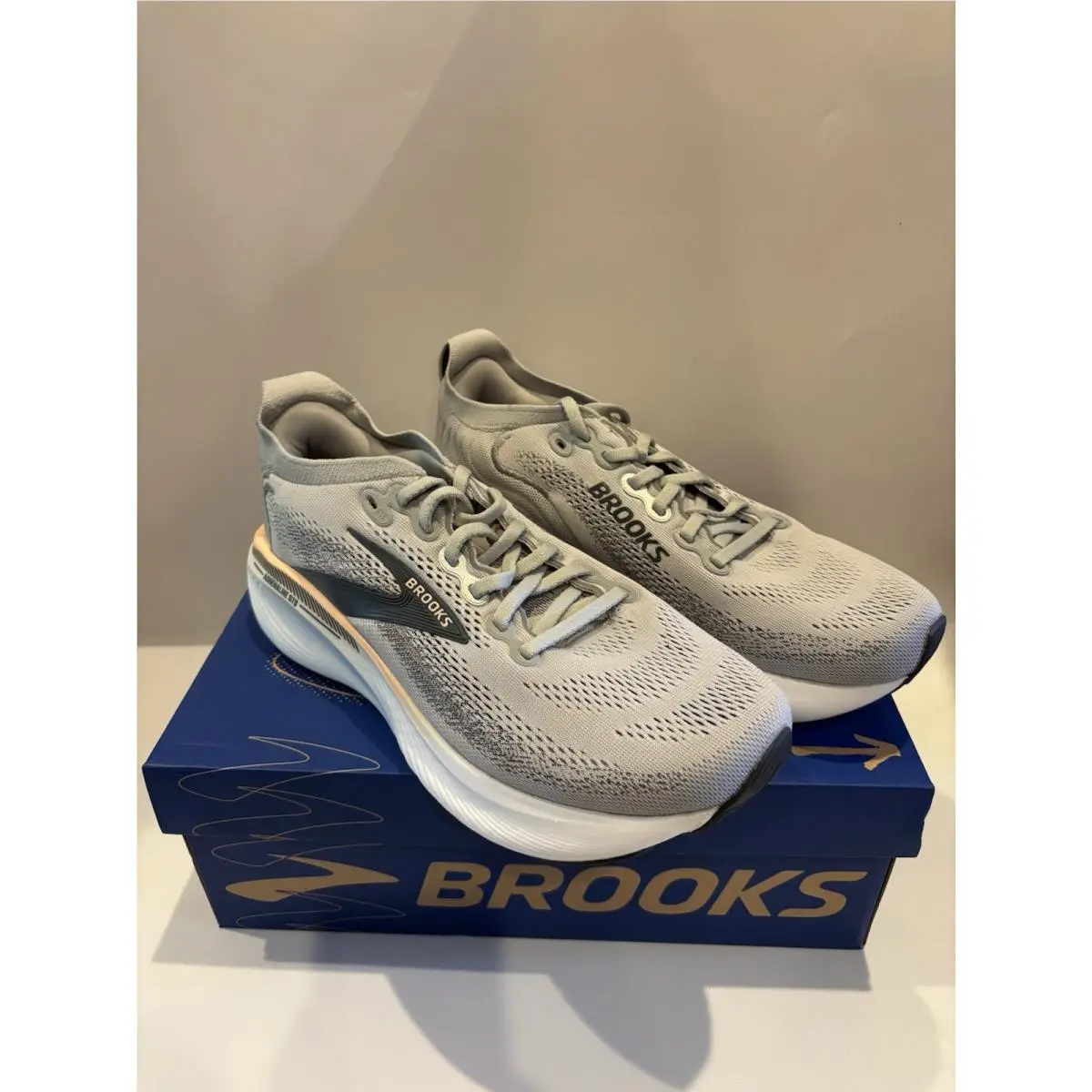 Brooks shoes - Brooks Adrenaline GTS 25 - Adrenaline GTS - Grwy/ Blackened Pearl / Coral 0