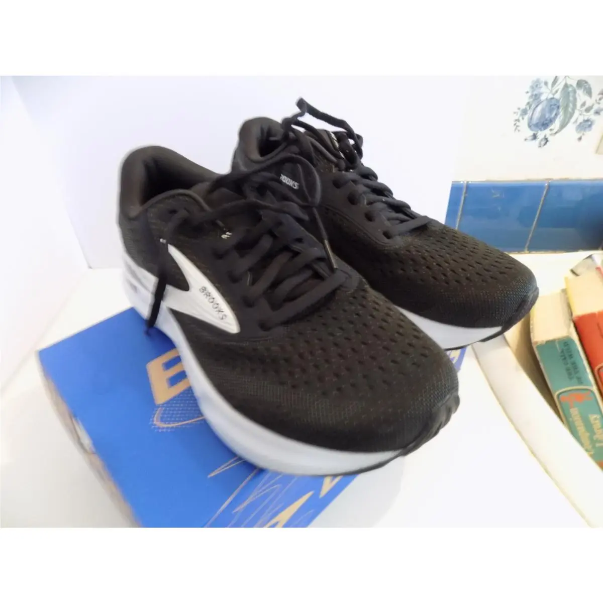 Brooks shoes - Brooks Adrenaline GTS - Adrenaline GTS - Black 0