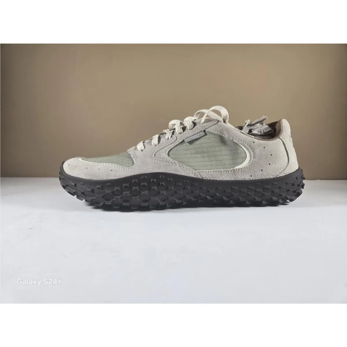 Merrell Mens Sneakers Size 11 Color Beige Wrapt Sneakers Style J032849