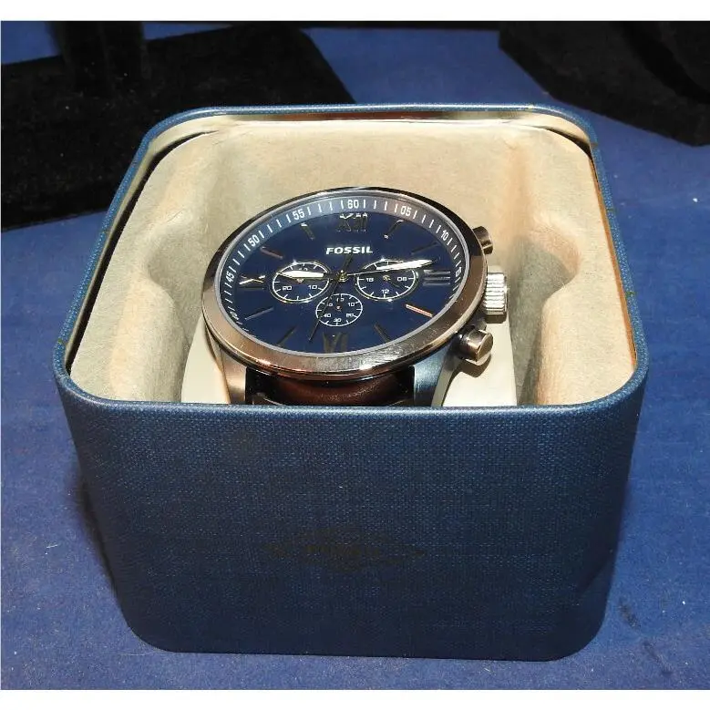 Men`s Fossil Watch Leather Band Roman Numerals Runs w T