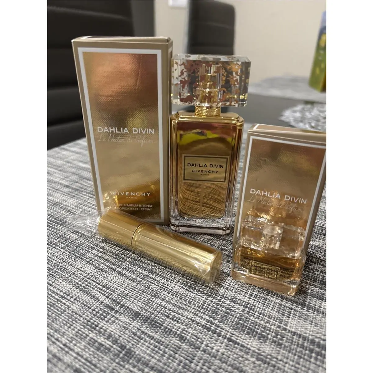 Givenchy Dahlia Divin Le Nectar de Parfum 1oz and Mini and Atomizer
