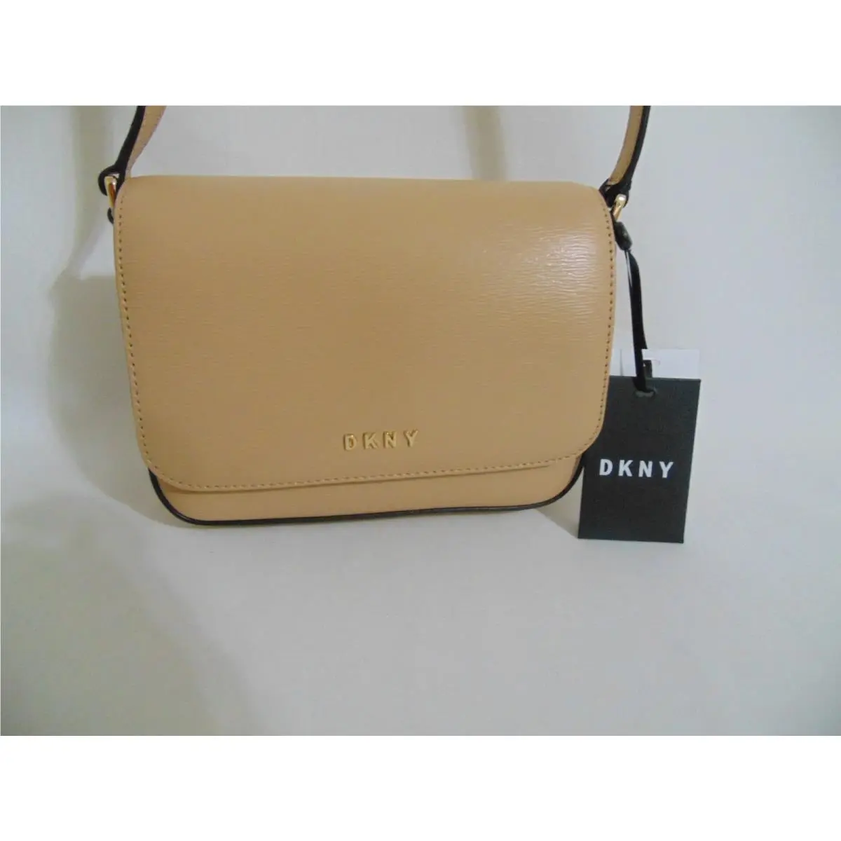 Dkny Bryant Small Crossbody WW663