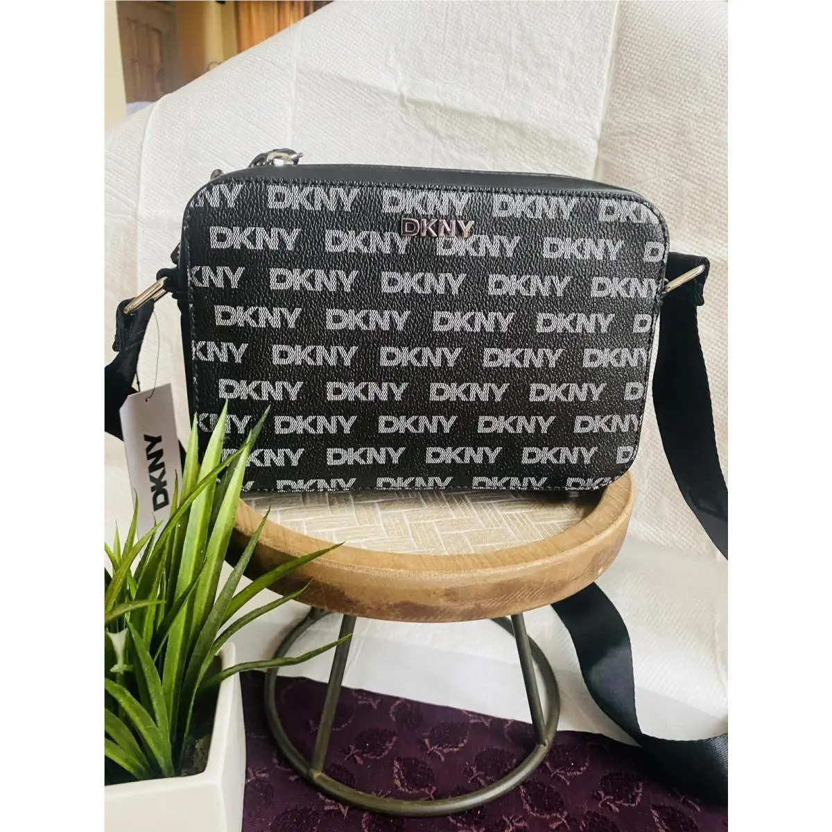 Dkny Black Logo Print Crossbody Bag