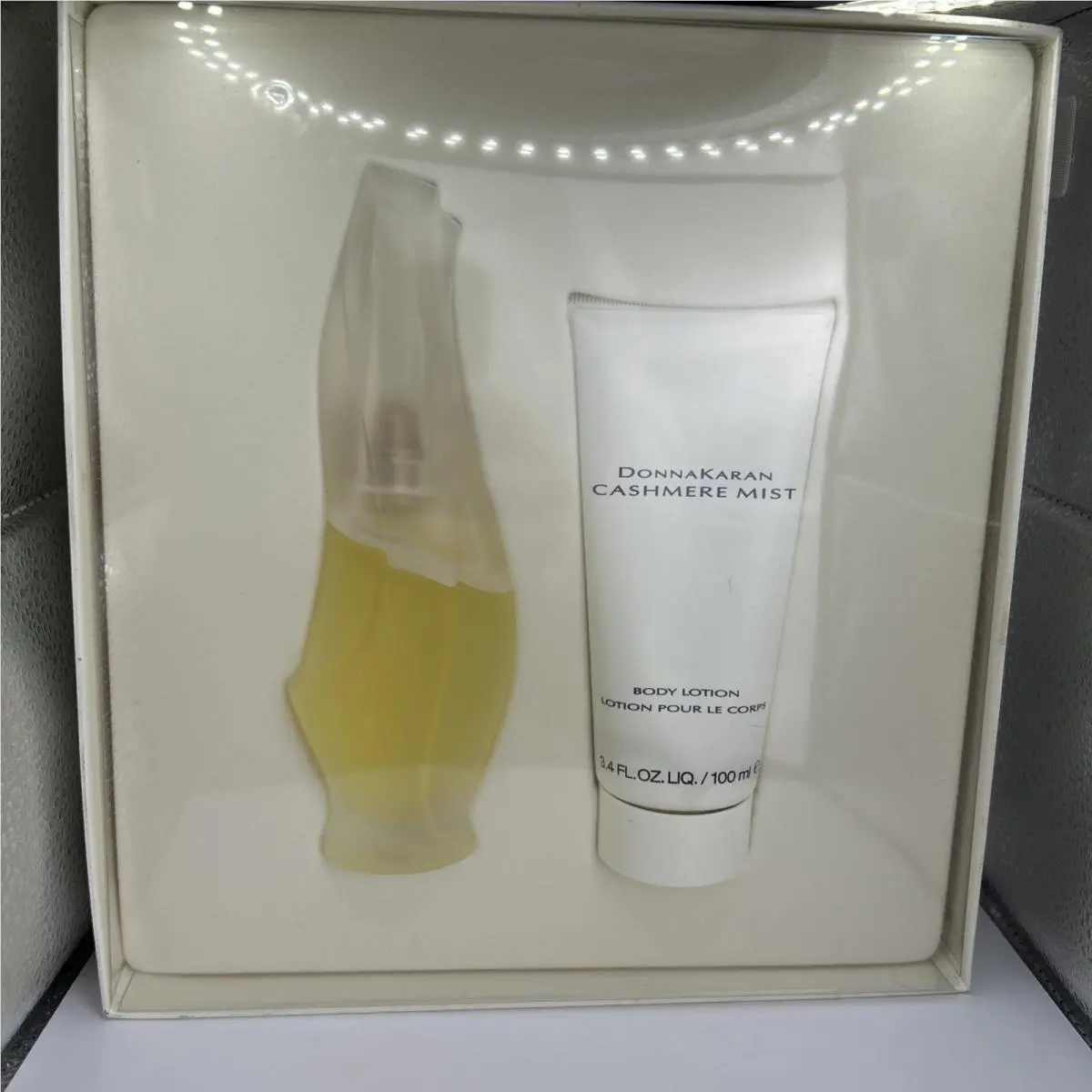 Vtg Donna Karan Cashmere Mist Gift Set 3.4 Oz Body Lotion 1.7 Oz Perfume