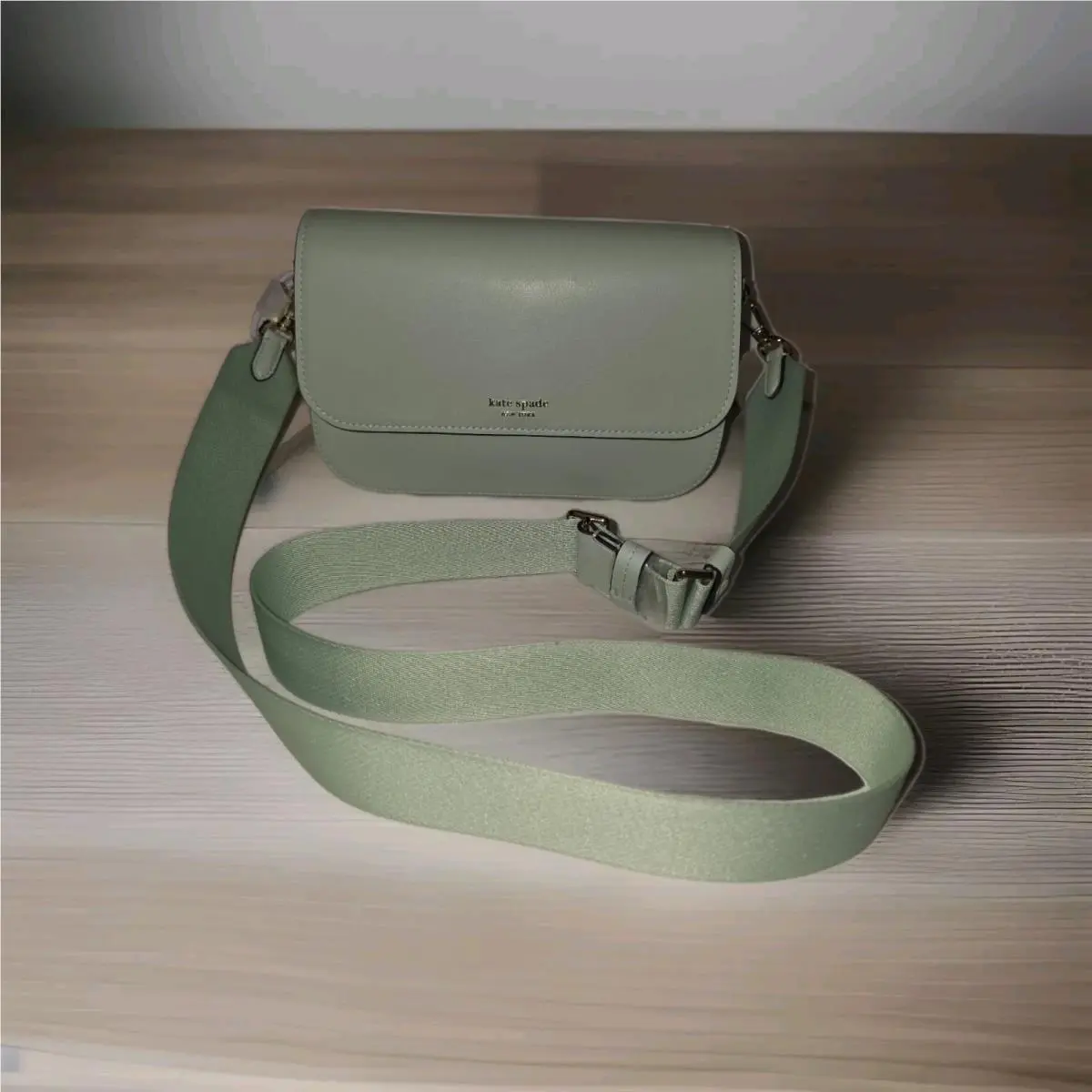Kate Spade Buddie Smooth Leather Bag Medium Shoulder Bag Pistachio Green