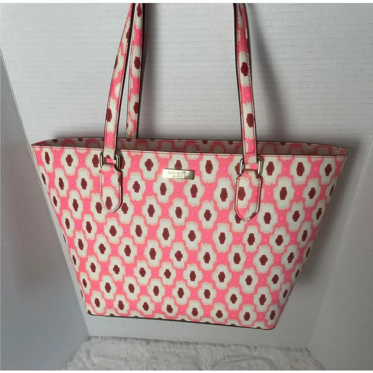 Kate Spade Laurel Way Dally Tote Bag Ikat Posy Pink Small Geometric Handbag