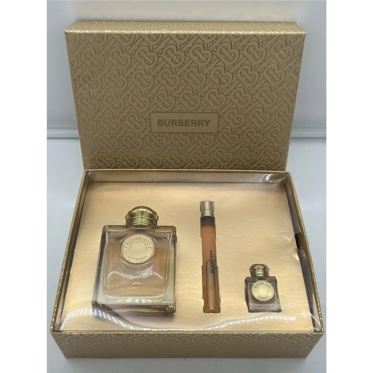 Burberry Goddess 3 Piece Fragrance Set Eau de Parfum For Women
