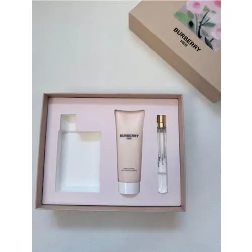 Burberry Her Set Body Lotion 2.5 oz Eau De Parfum Travel Spray 10 ml 0.33 oz