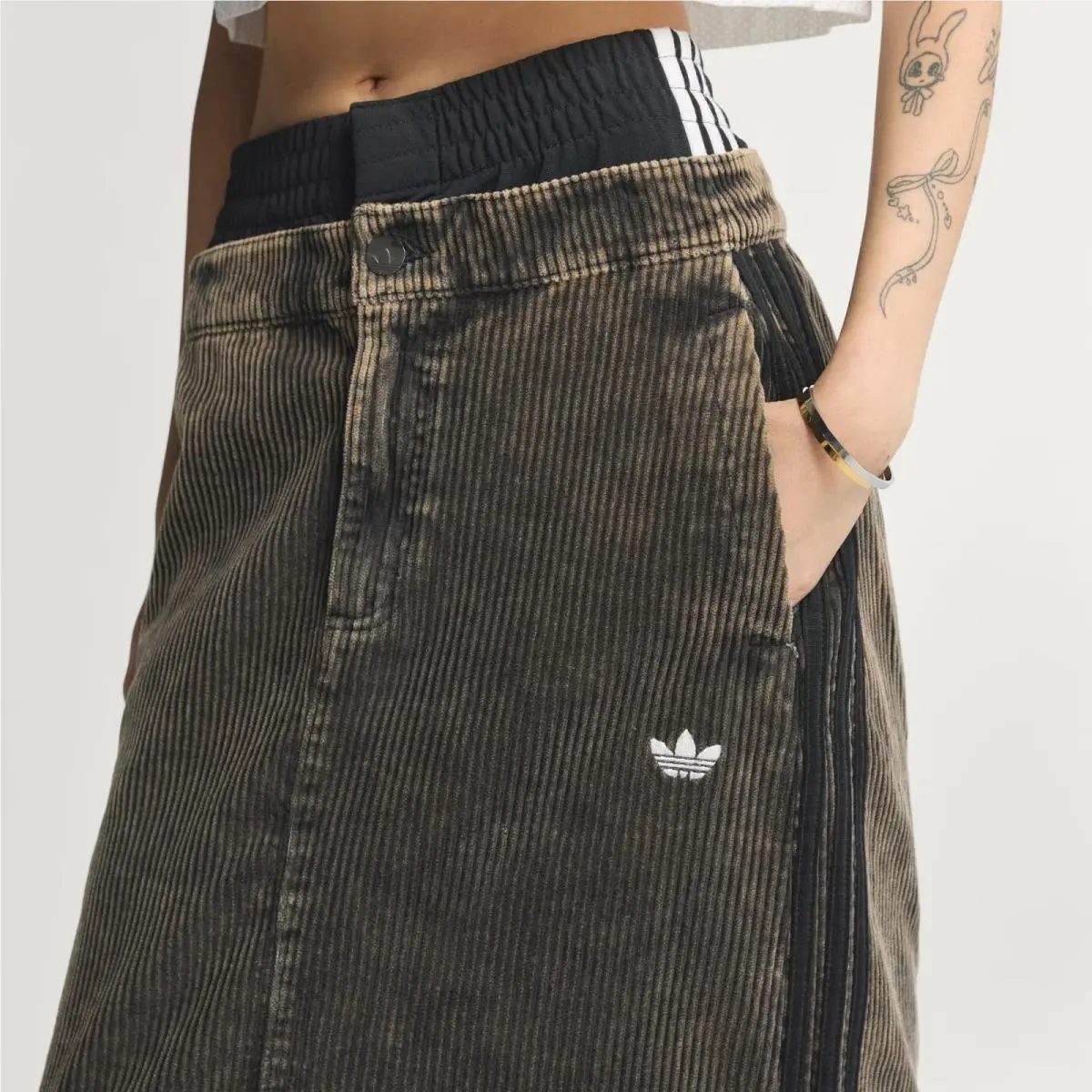 Adidas clothing - KE5032 - KE5032 - Black 4