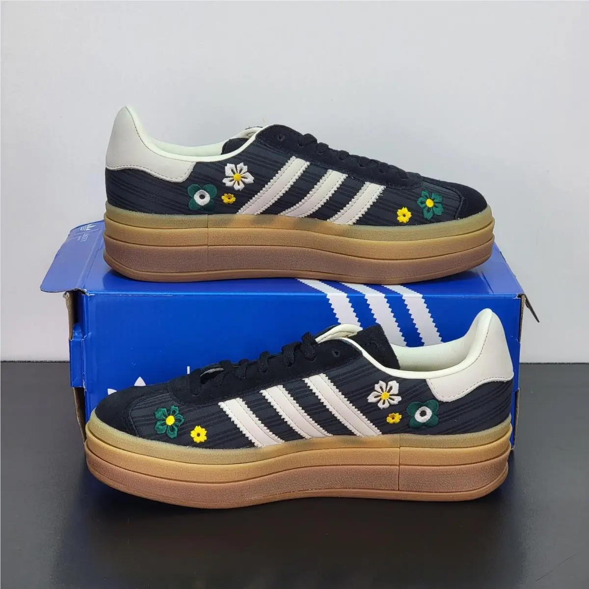 Adidas shoes - adidas Gazelle - Gazelle - IH1922 - Black 1