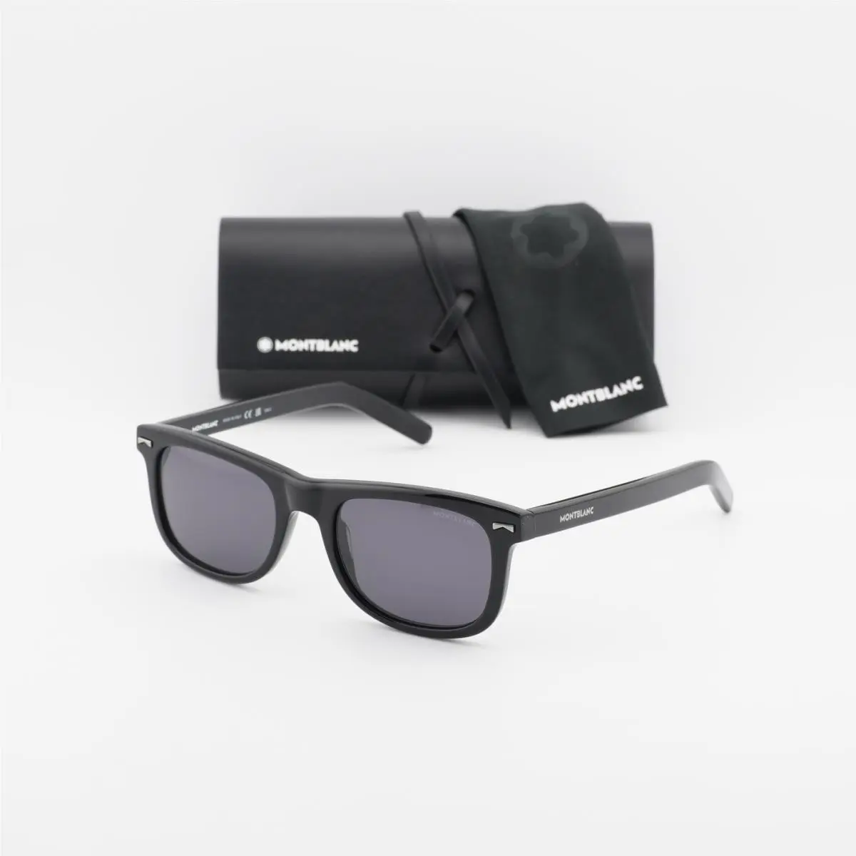 Montblanc MB0260S 001 Black/smoke 53-21-145 Sunglasses