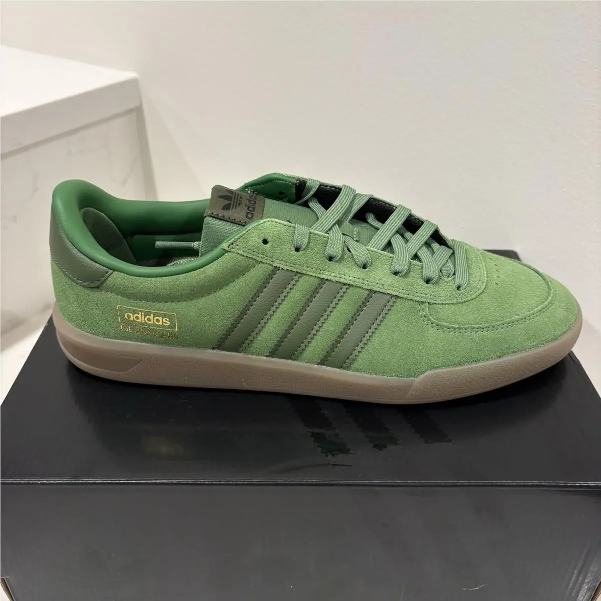 Adidas Shoes Mens Size 11 Green Glenburn Gum Suede Sneakers Skateboard HP3509
