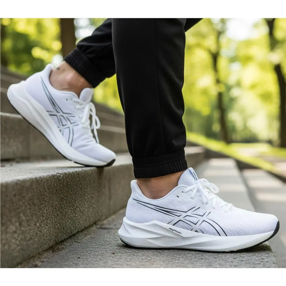 Asics shoes - White 6