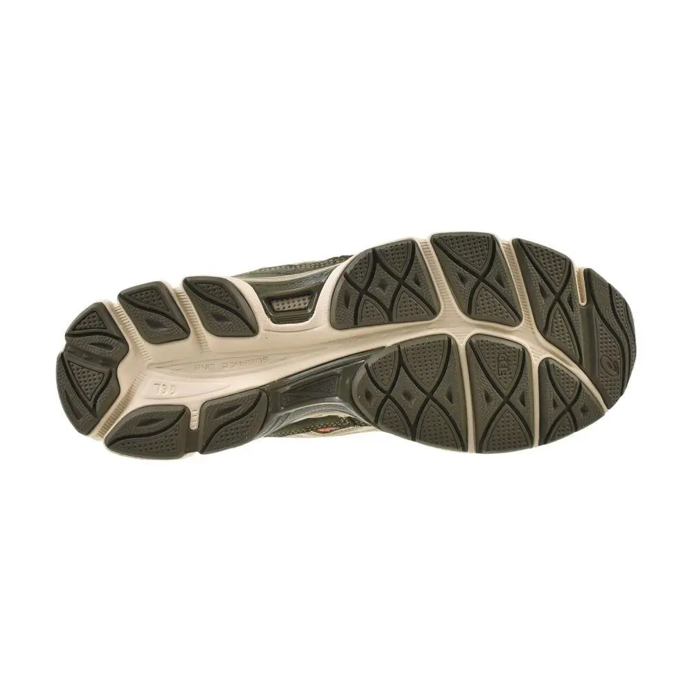 Asics shoes - Cream/Irvine 10