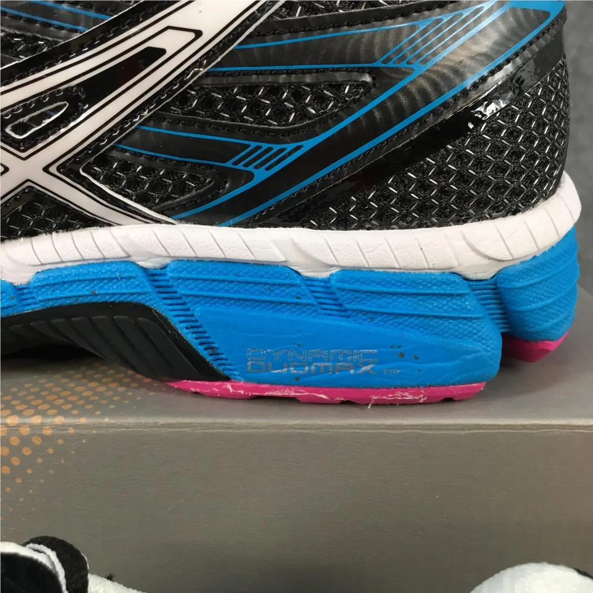 Asics shoes - ASICS GT-2000 - T2L5N - Black 9