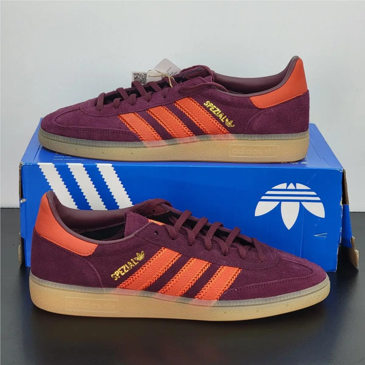 Adidas Handball Spezial Women`s Size 9.5 Athletic Shoes Maroon Footwear Sneakers
