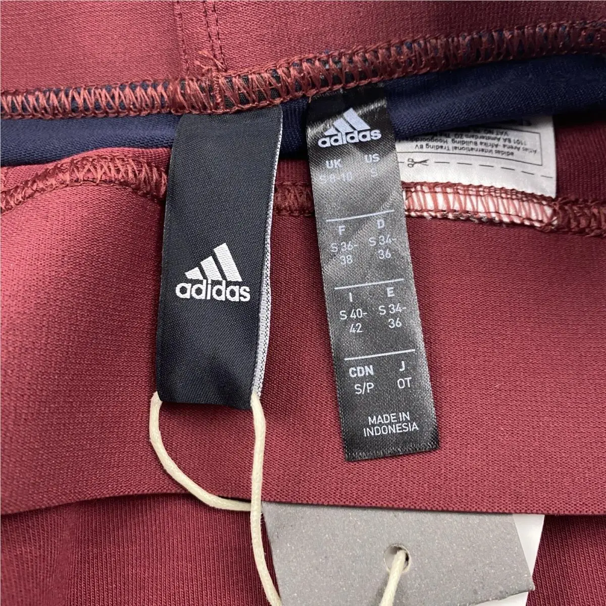 Adidas clothing - CY0687 CY0686 - CY0687 CY0686 - Burgundy (UPC: 191525386547) 10