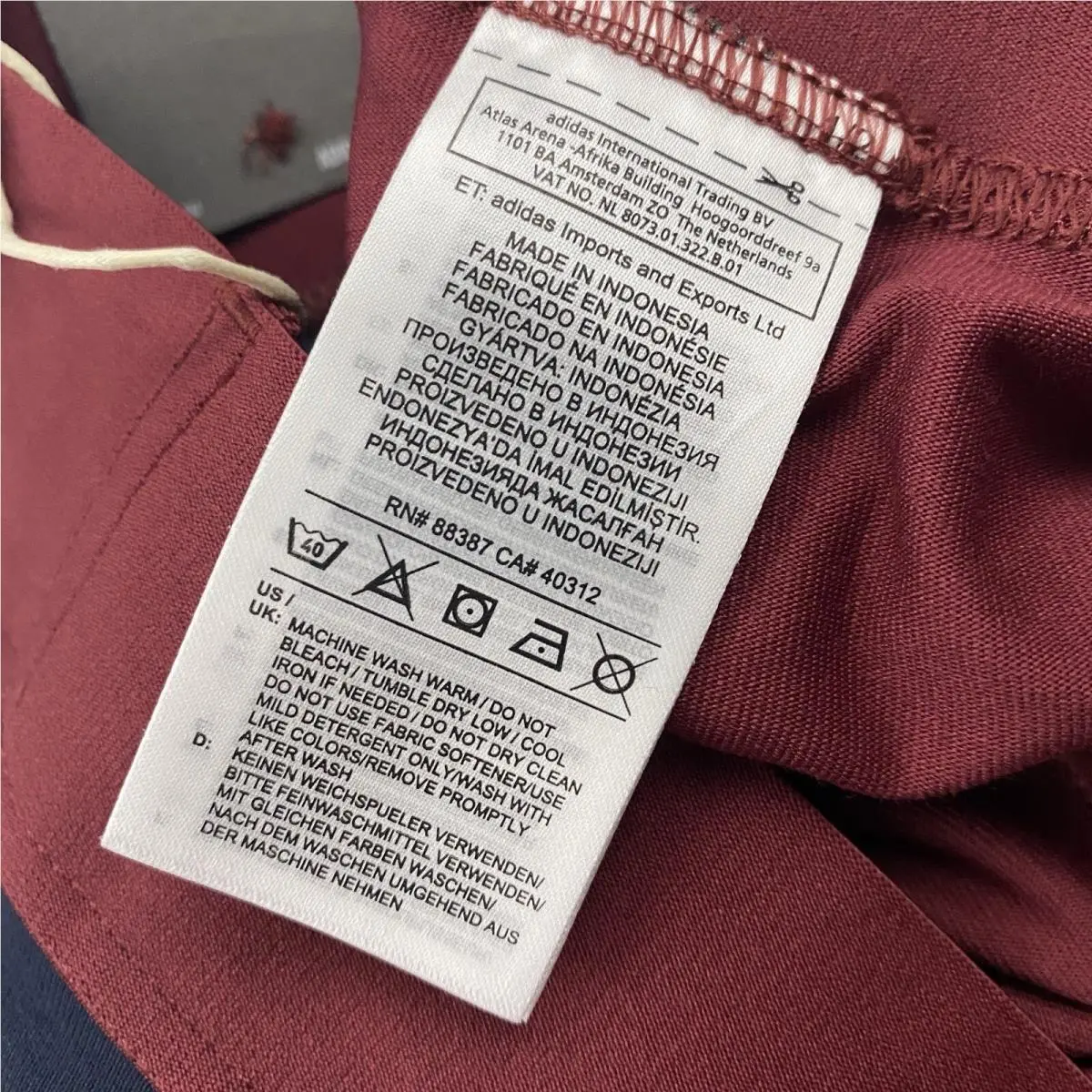 Adidas clothing - CY0687 CY0686 - CY0687 CY0686 - Burgundy (UPC: 191525386547) 6