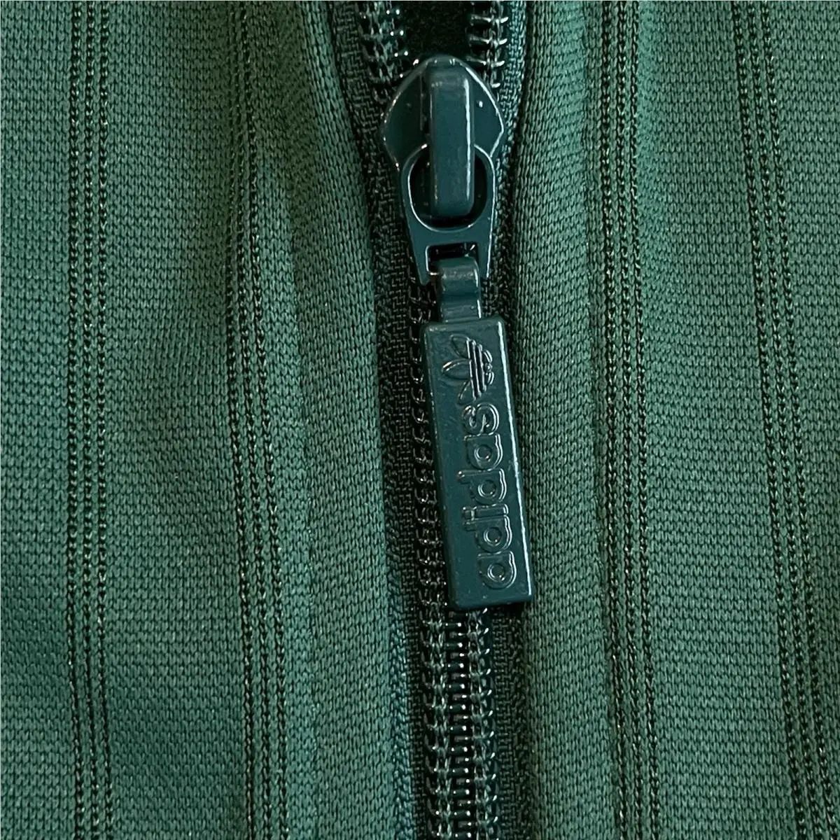 Adidas clothing - Originals Adicolor Classics Firebird - Originals Adicolor Classics Firebird - KD6287 - Collegiate Green 3