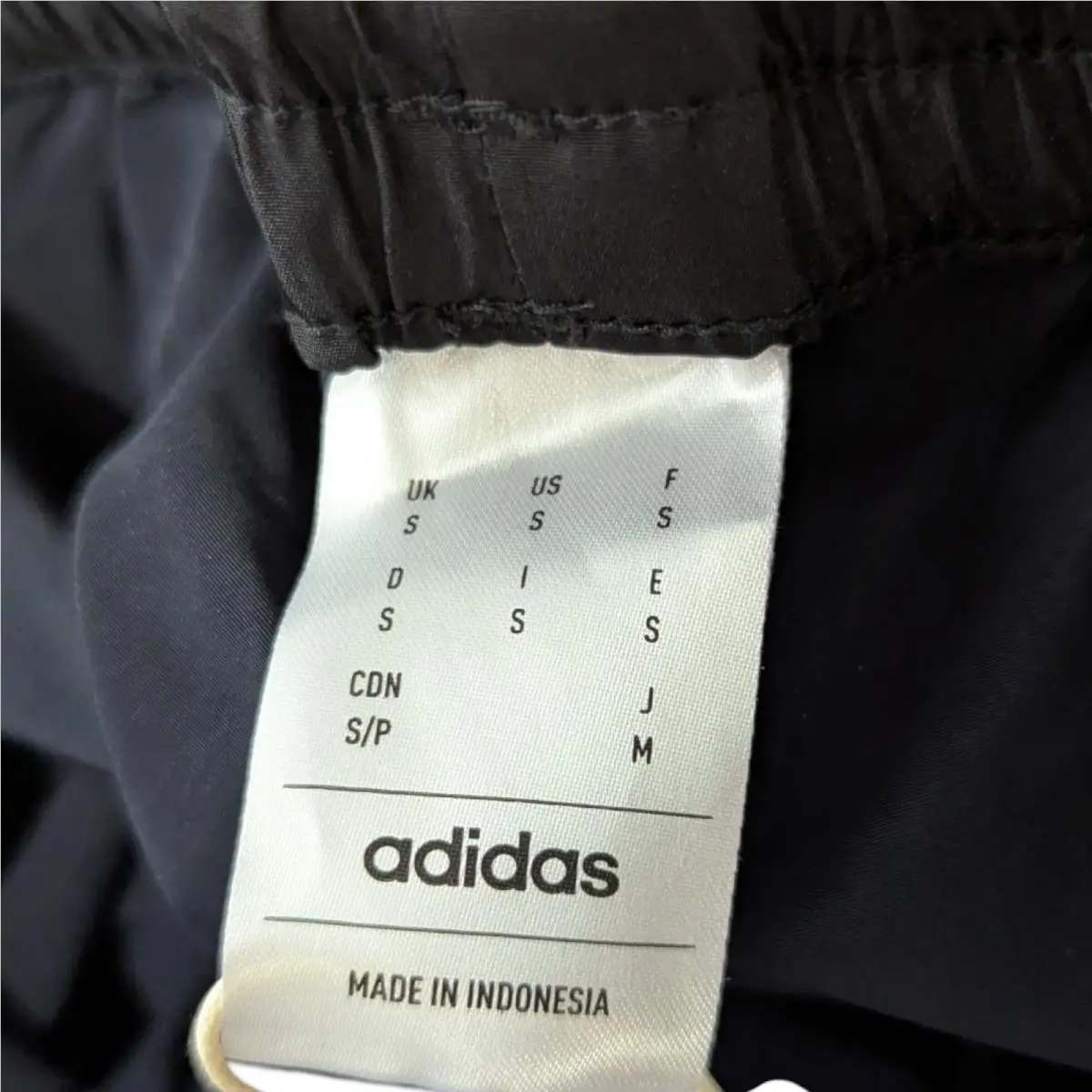 Adidas clothing - Black 10
