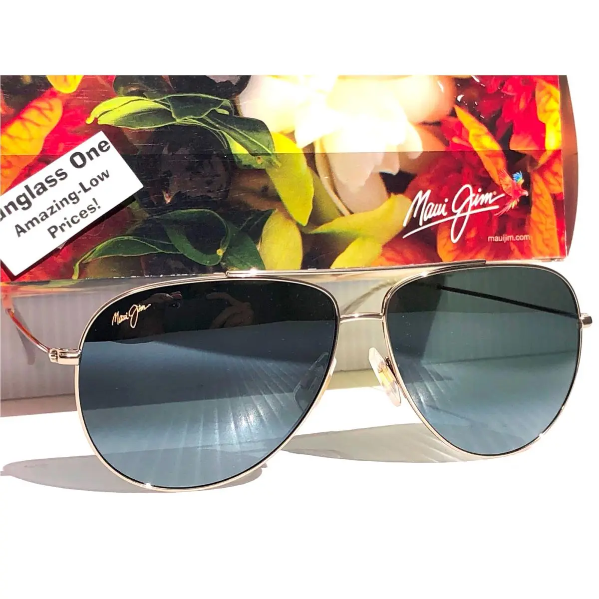 Maui Jim Hauoli Shiny Light Gold Polarized Crystal Grey Lens Sunglass 665-16A