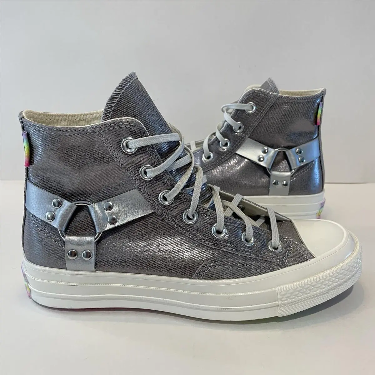 Converse Chuck Taylor’s 70 Metallic Silver A10214C Size 6 Men’s / 8 Wmn Pride