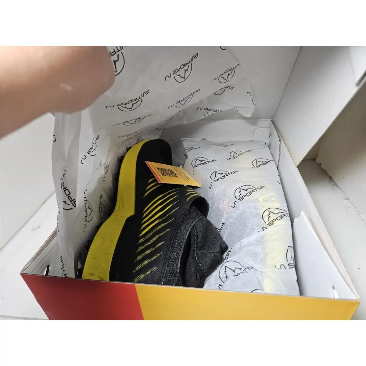 Lasportiva shoes - La Sportiva Cyklon - Cyklon - Yellow 2