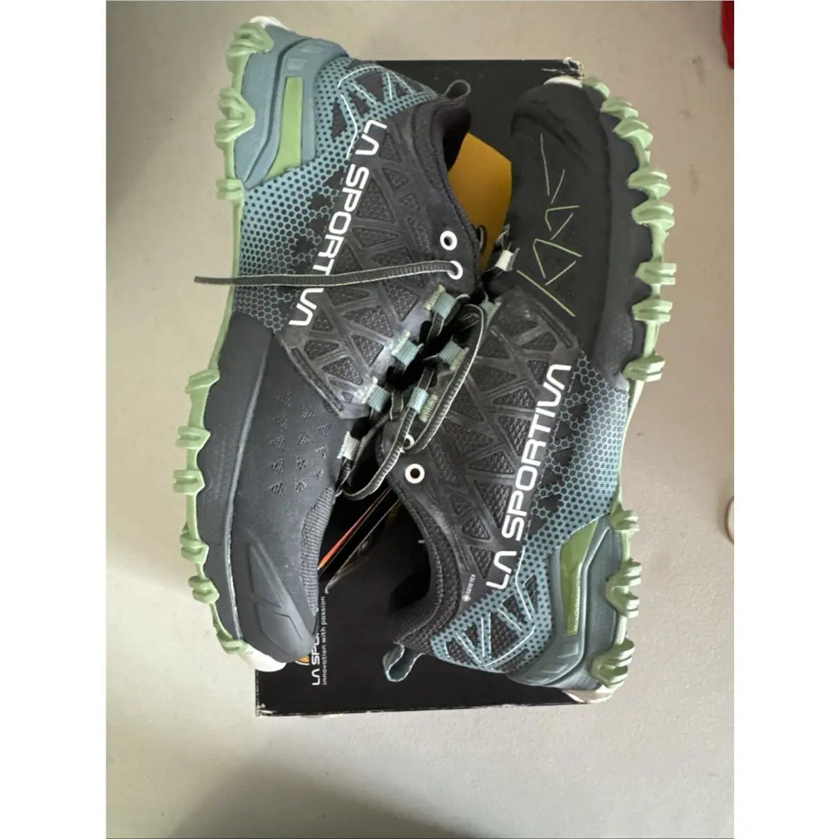 Lasportiva shoes - La Sportiva Bushido II W`s GTX - 2087-c - Gray 1