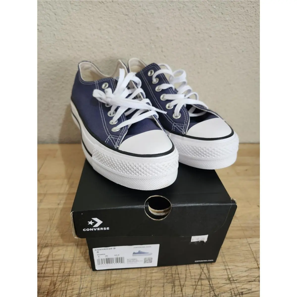 Womens Converse Chuck Taylor All Star Platform Shoes Purple Size 8 571405