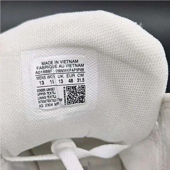 Converse shoes - White 4