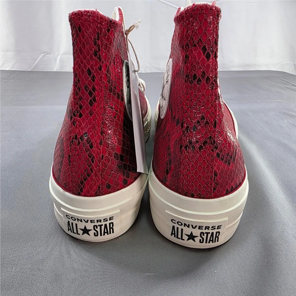 Converse shoes - Converse Chuck Taylor Lift Hi - Red 5