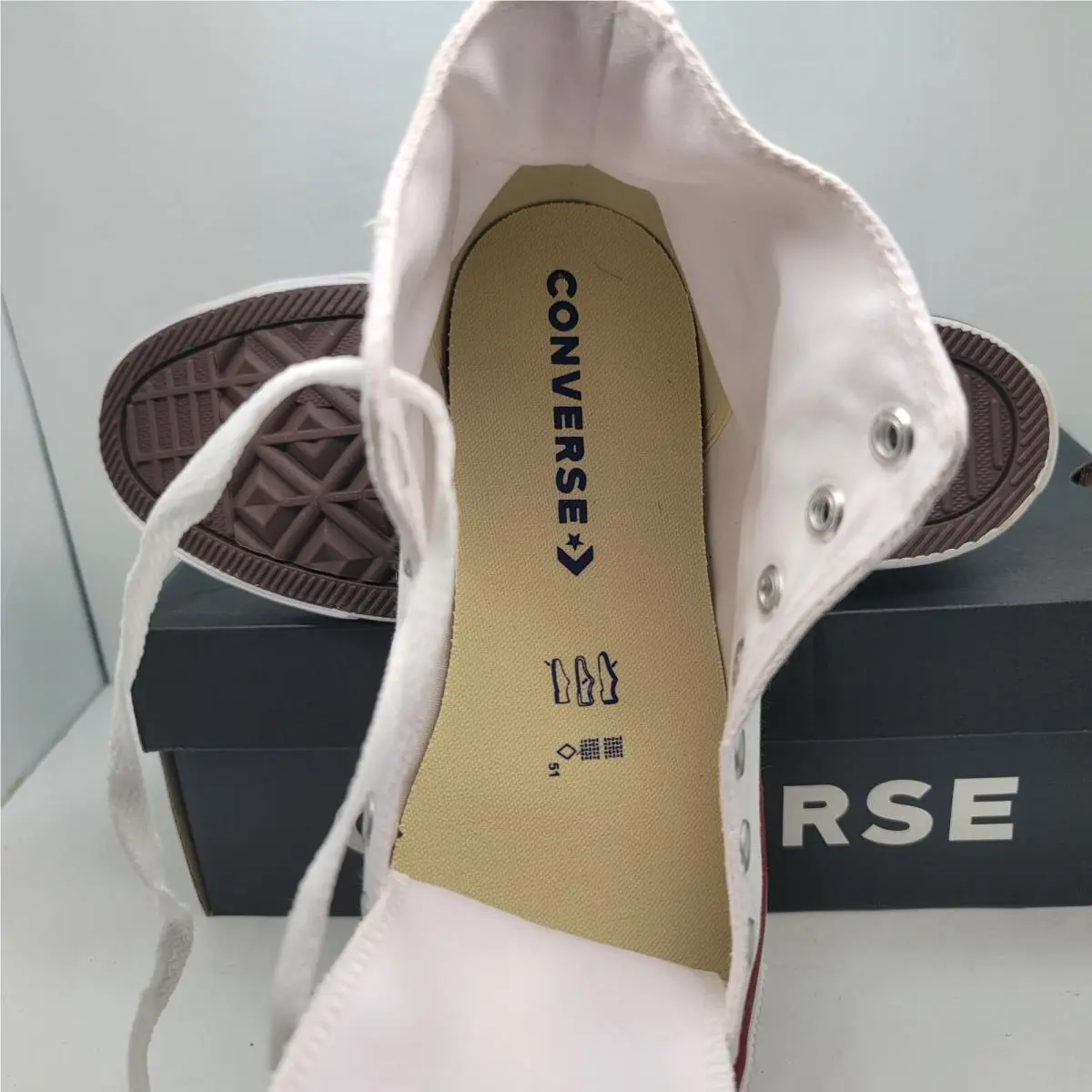 Converse shoes - Converse Chuck Taylor - Chuck Taylor - White 4